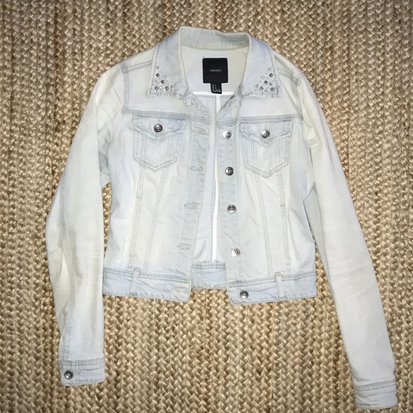 Forever 21 Jackets & Blazers - Jean jacket Forever 21 Jackets & Blazers - Jean jacket